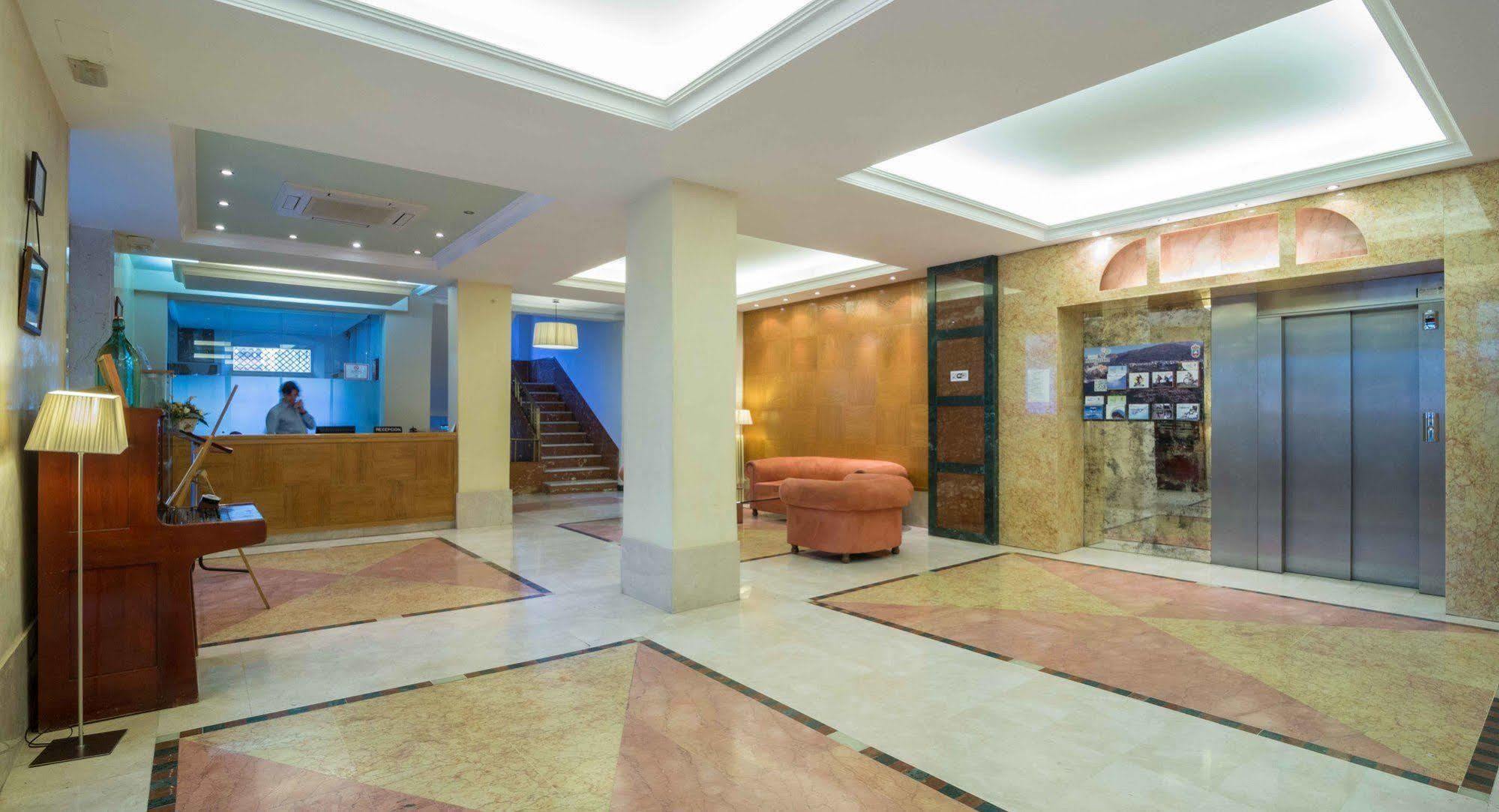 Hotel Andalucia Lanjarón Kültér fotó